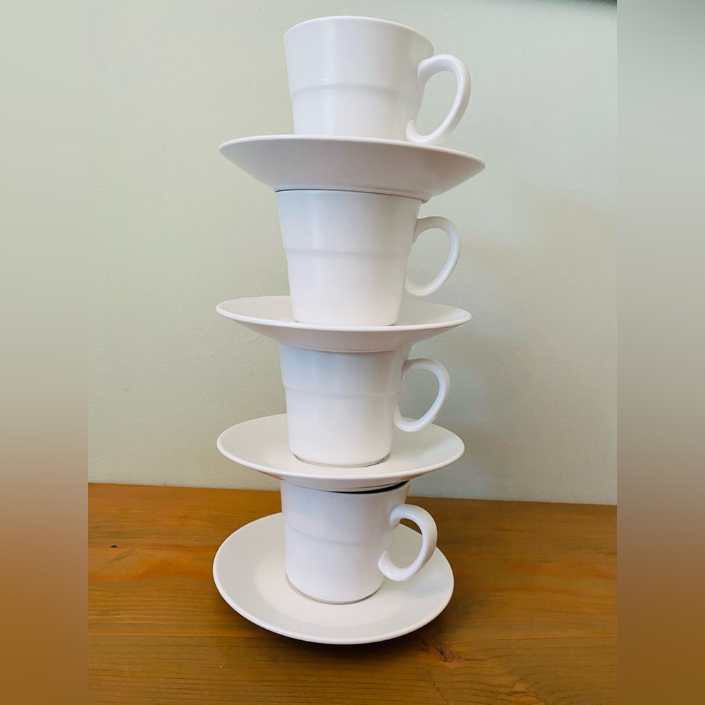 Noritake Progression China ‘Pearl White’ cups & saucers